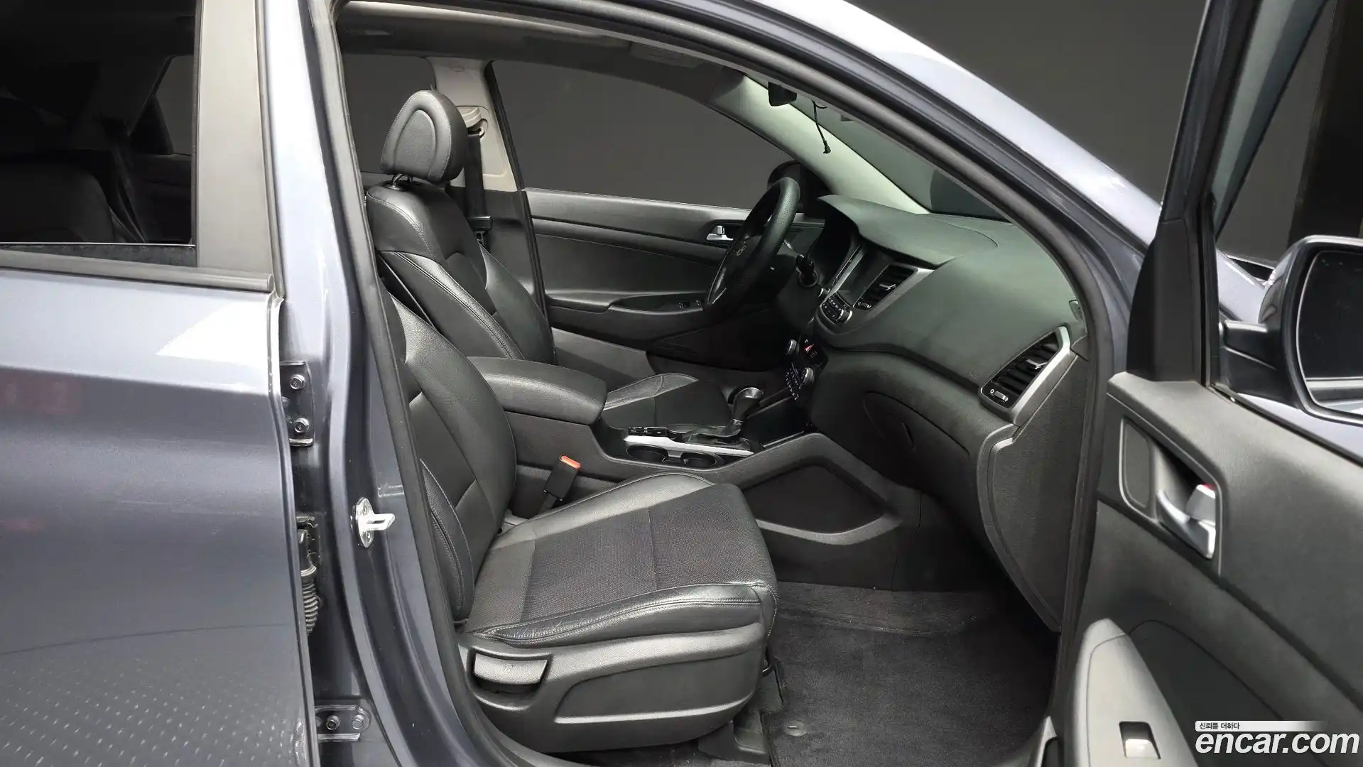 Tucson Hyundai 2017.9-OPTION-015