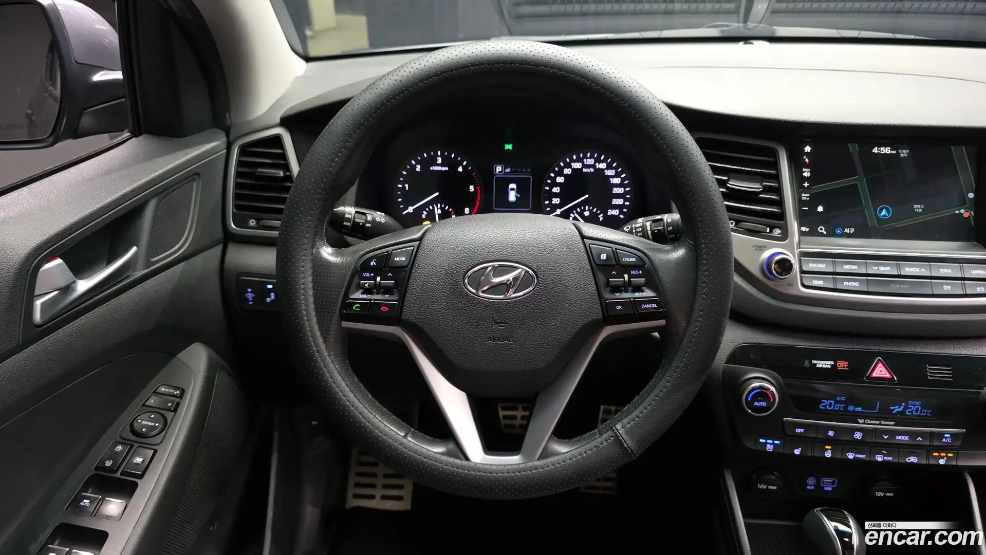 Tucson Hyundai 2017.9-OPTION-017