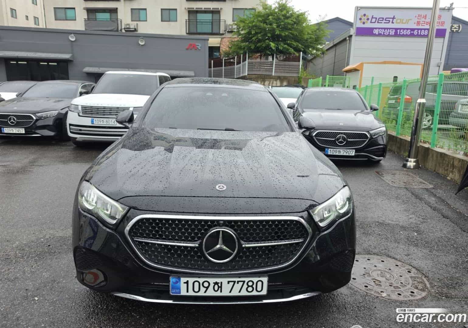 E-Class Mercedes-Benz 2025.8-OUTER-001