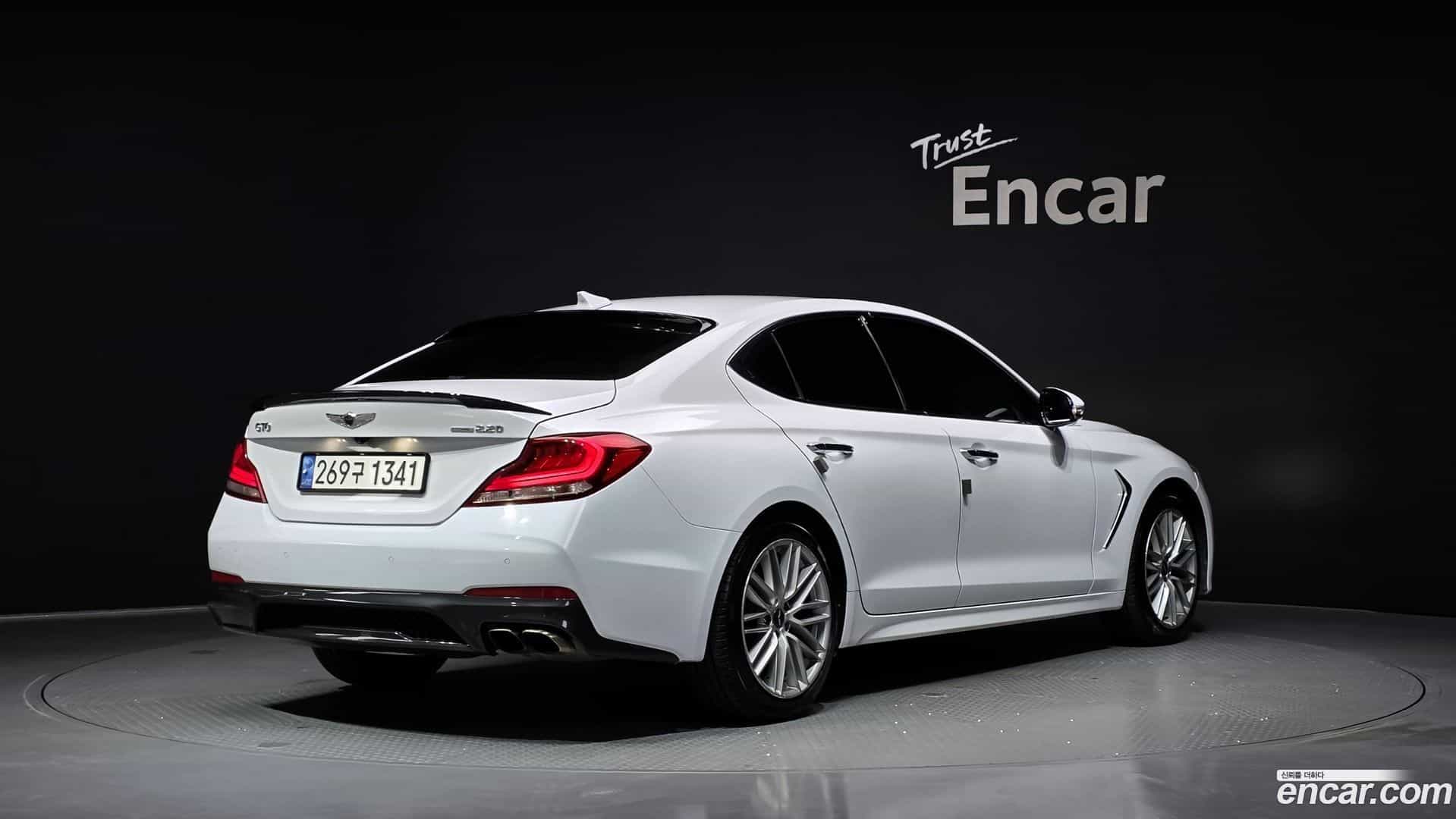 G70 Genesis 2018.10-OUTER-002