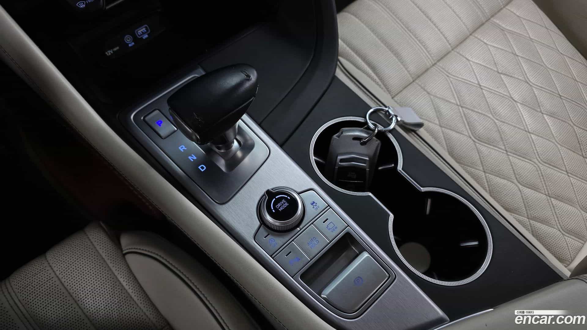 G70 Genesis 2018.10-INNER-009