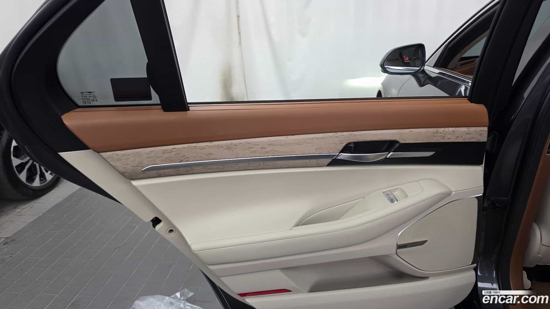G90 Genesis 2021.4-INNER-035