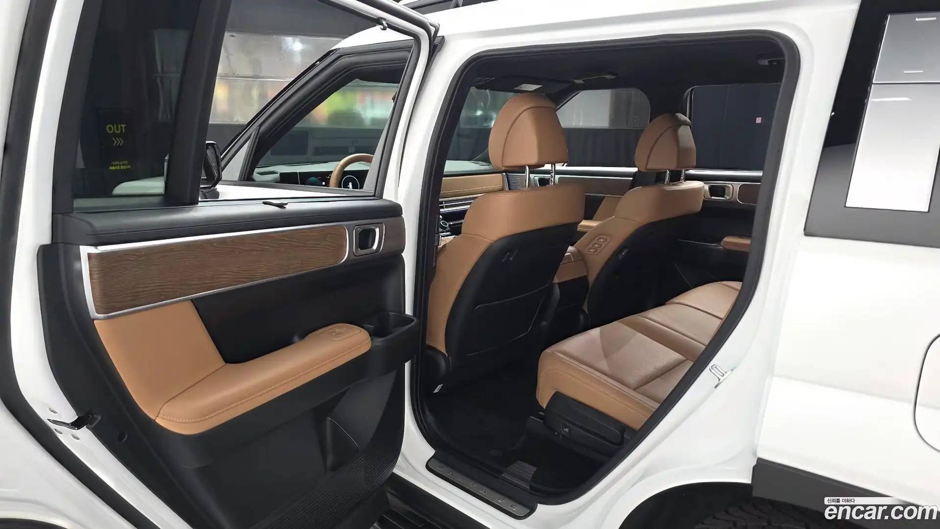 Santafe Hyundai 2025.1-INNER-036