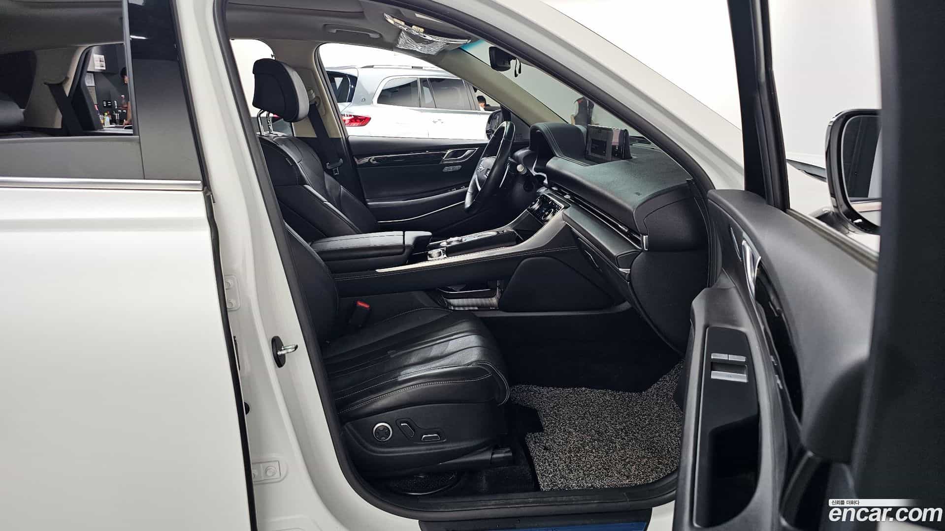 GV80 Genesis 2022.4-INNER-036