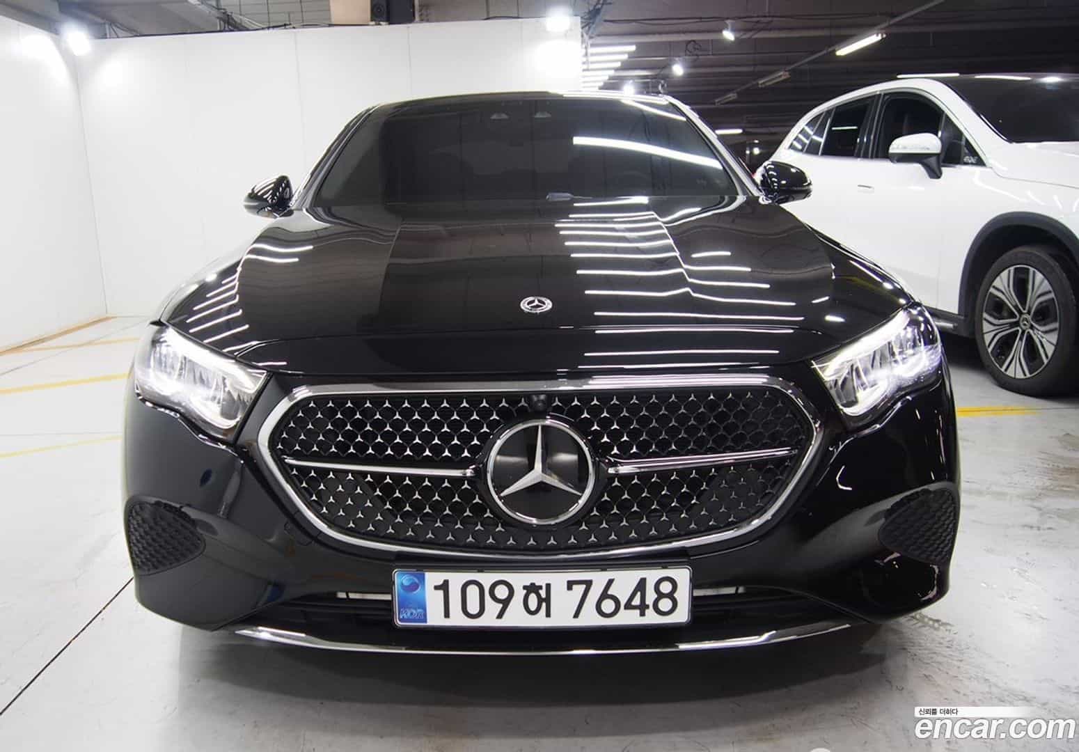 E-Class Mercedes-Benz 2025.5-OUTER-001