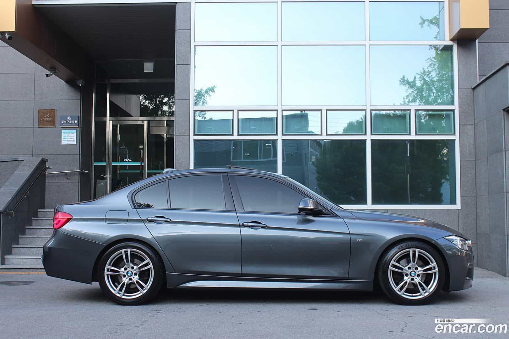 3-Series BMW 2017.9-OUTER-003