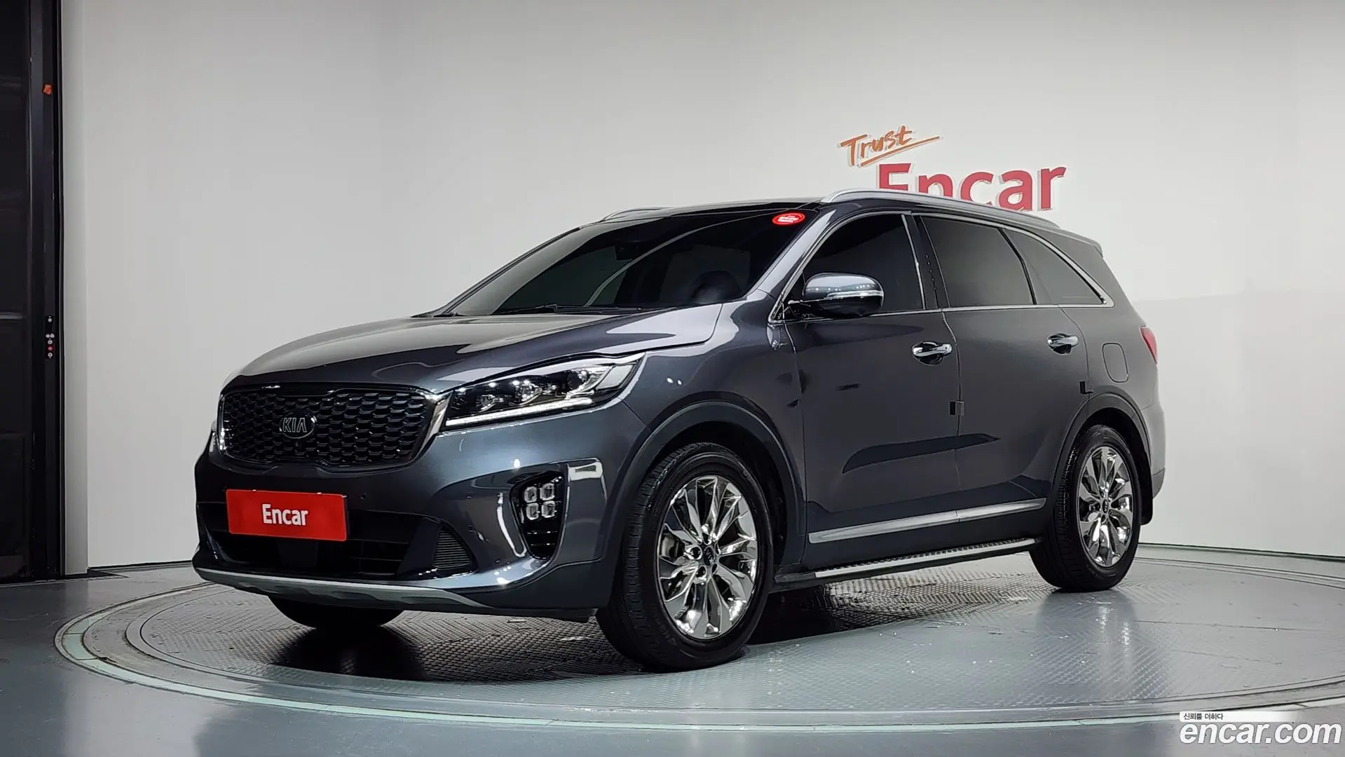 Main__Slider__Photo:Sorento Kia 2018.9-0