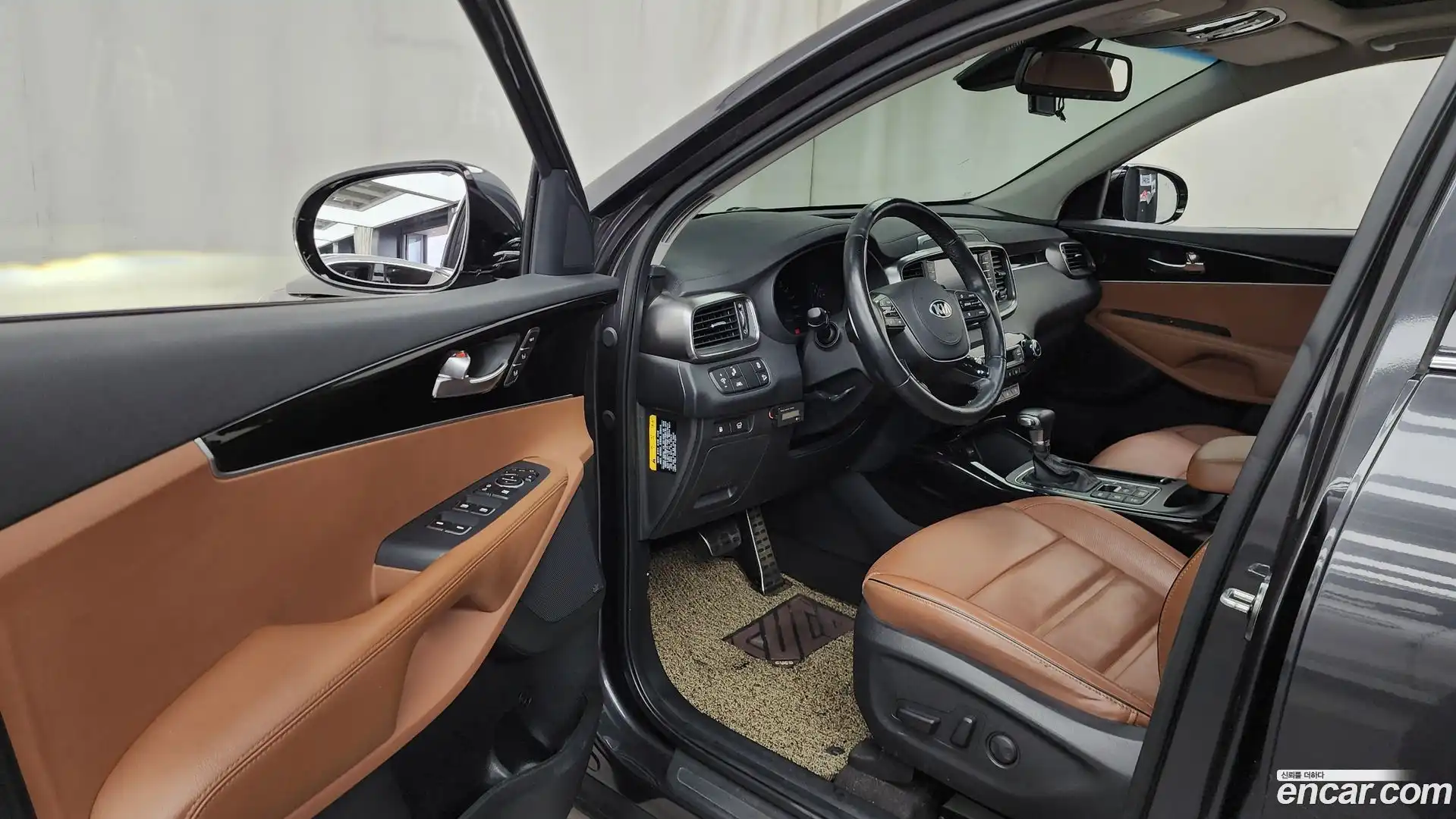 Sorento Kia 2018.9-INNER-010
