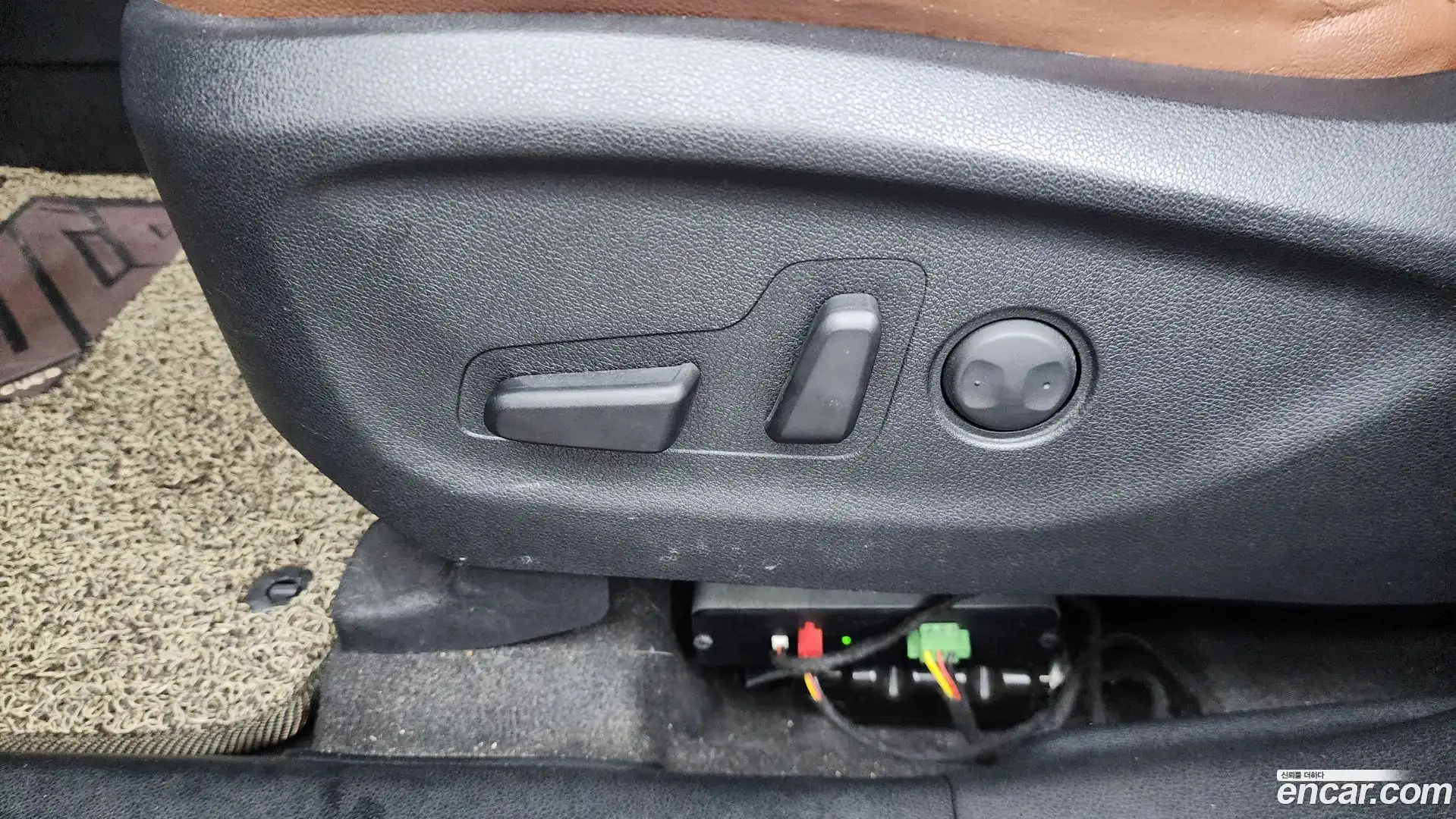 Sorento Kia 2018.9-OPTION-044
