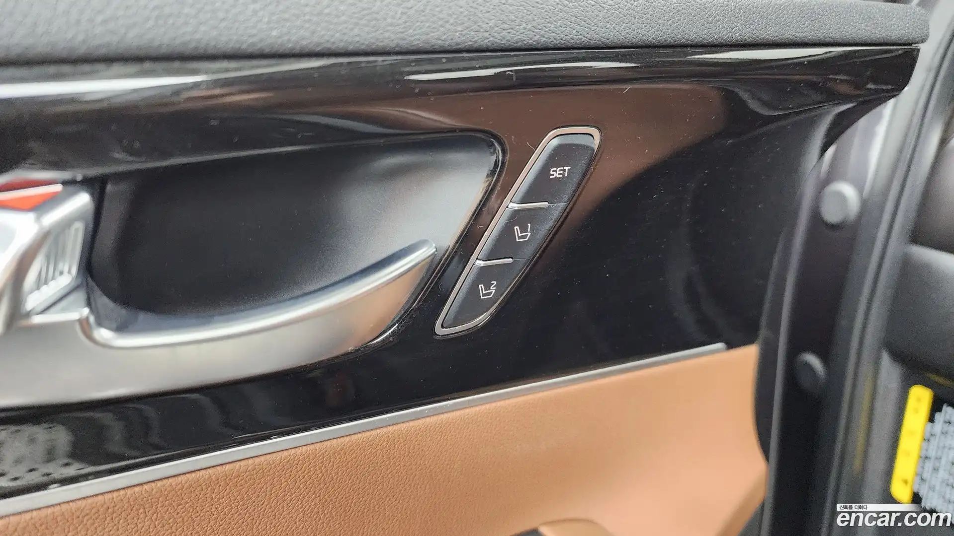 Sorento Kia 2018.9-OPTION-047