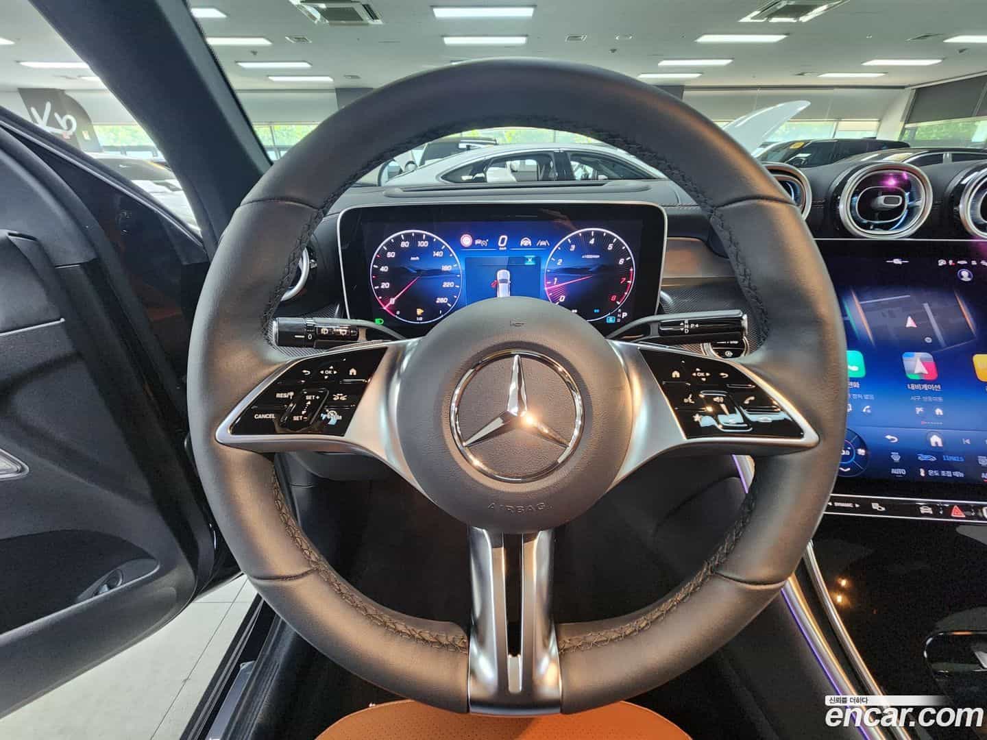 GLC-Class Mercedes-Benz 2026.2-OUTER-003