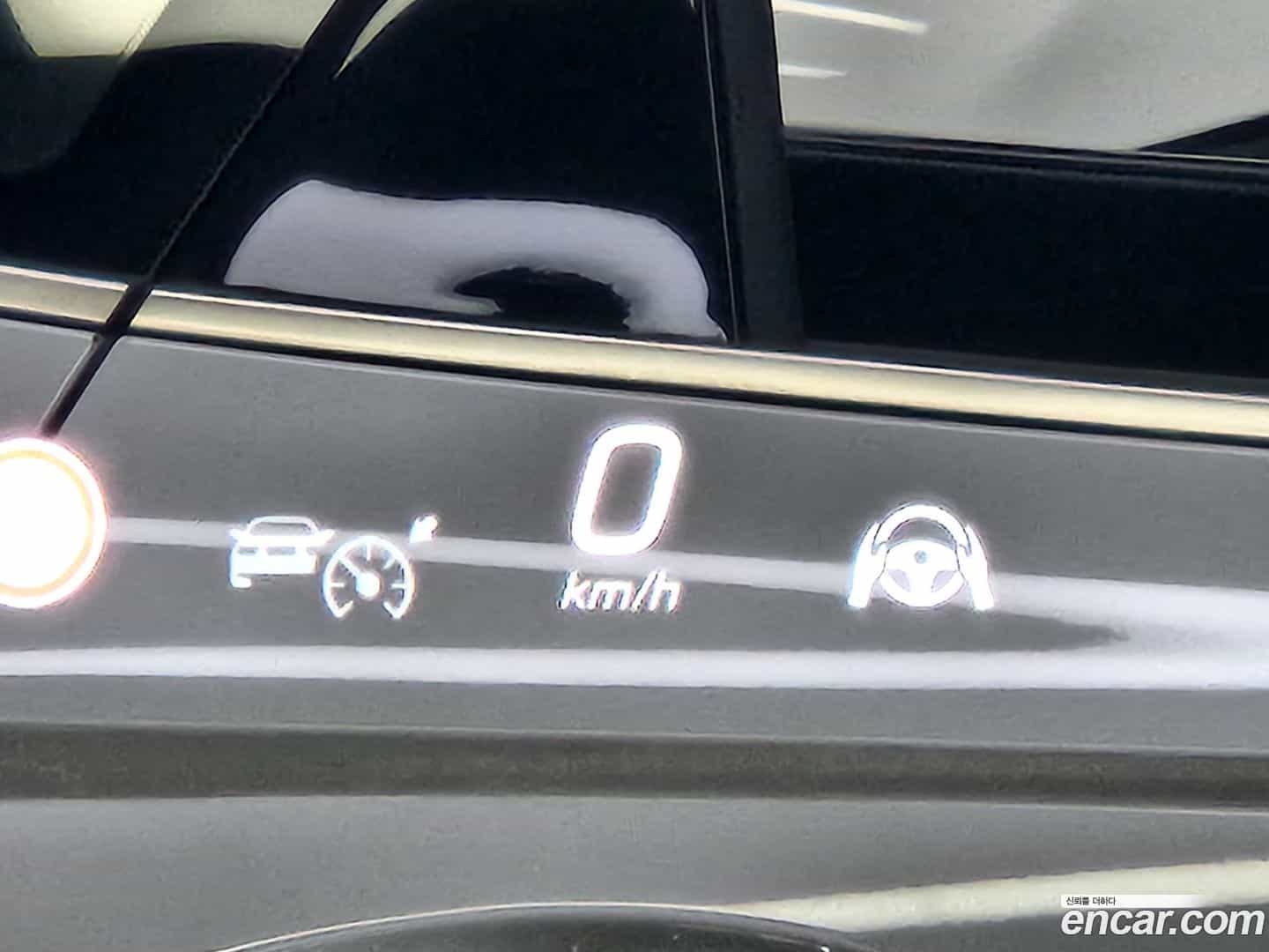 GLC-Class Mercedes-Benz 2026.2-INNER-009