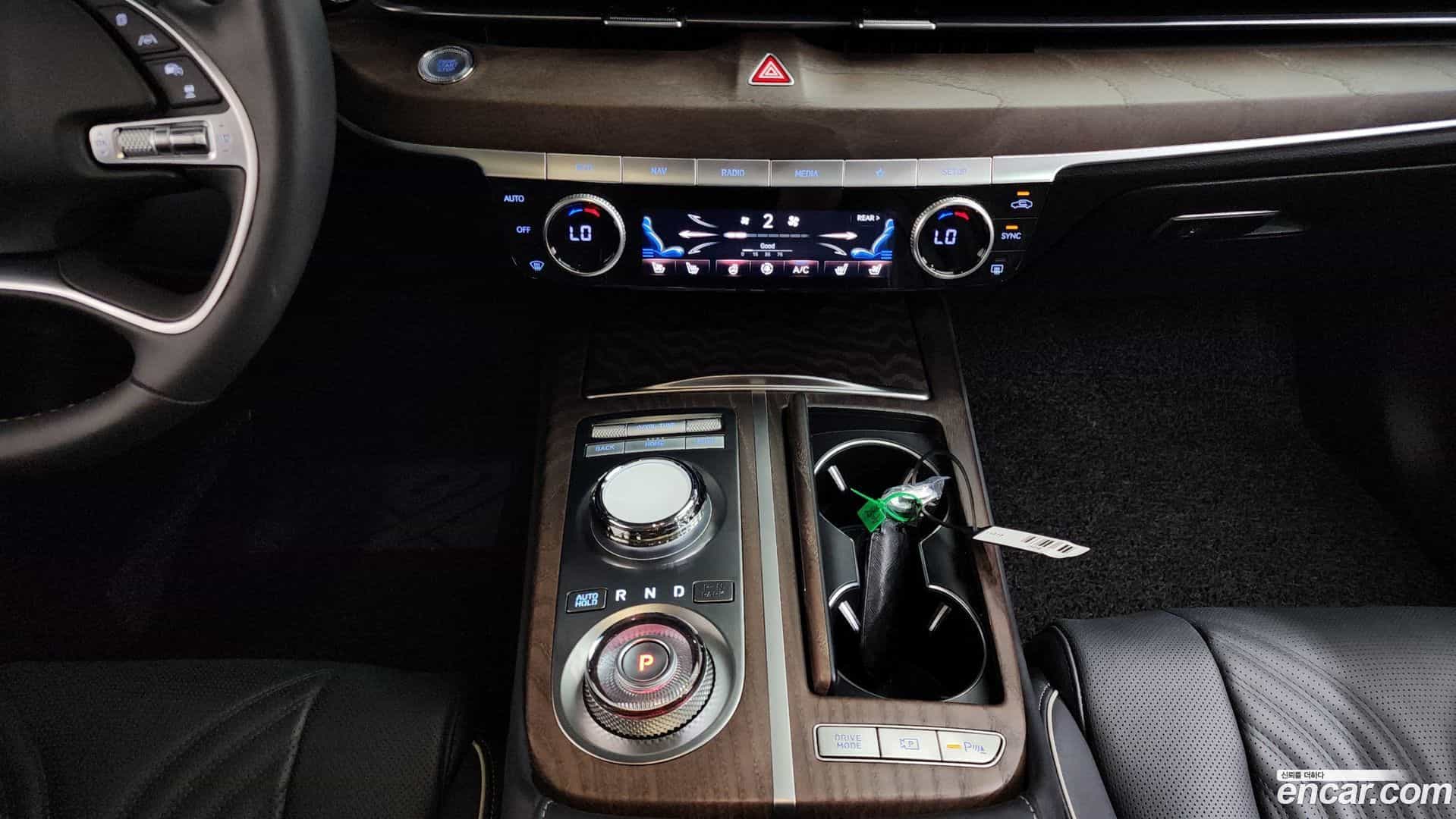 G80 Genesis 2023.10-INNER-009