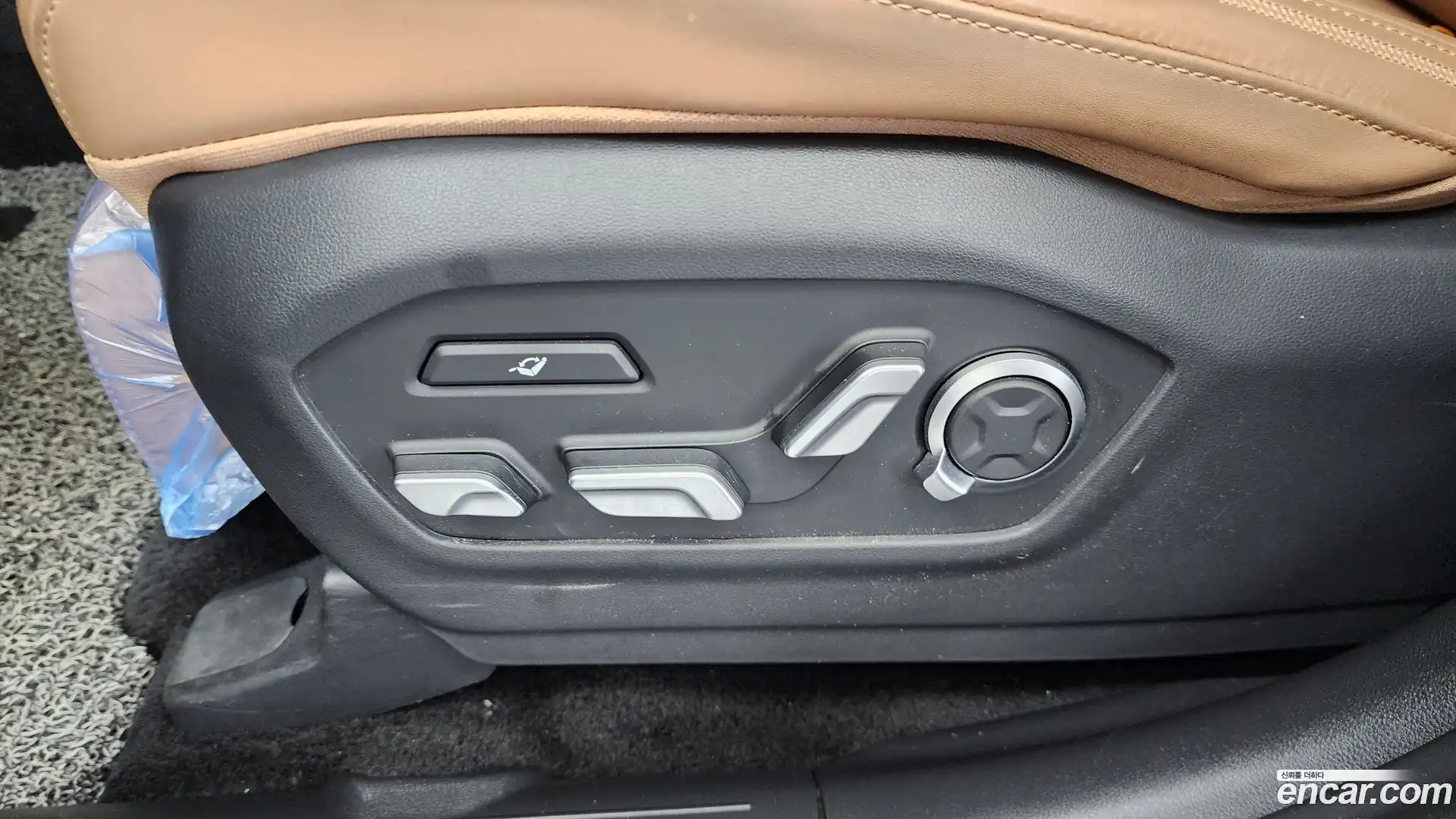 Santafe Hyundai 2023.10-OPTION-044