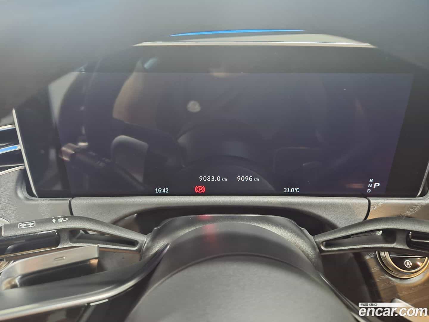 E-Class Mercedes-Benz 2025.8-INNER-008