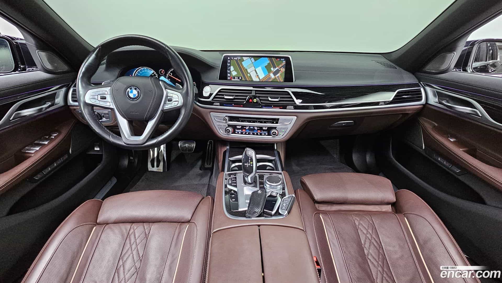 7-Series BMW 2018.4-INNER-007