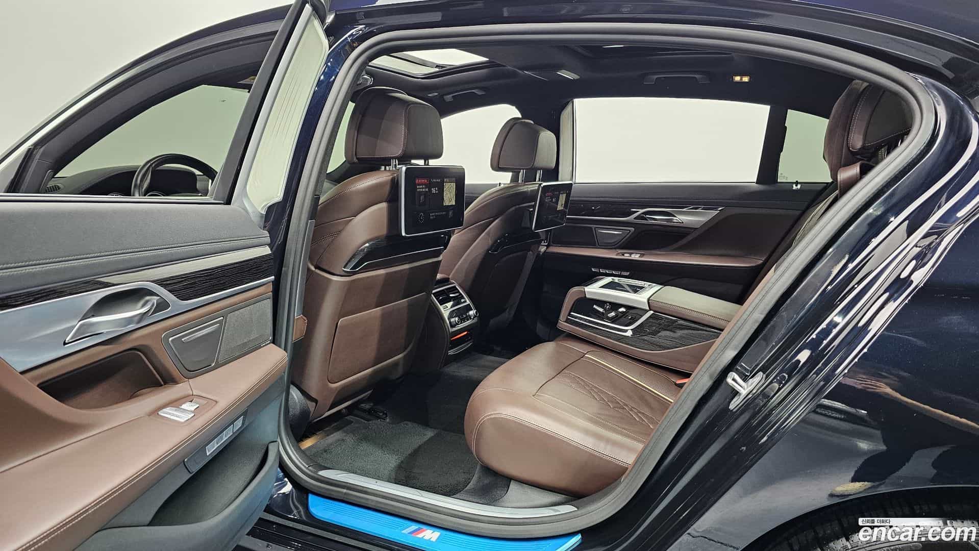 7-Series BMW 2018.4-OPTION-016