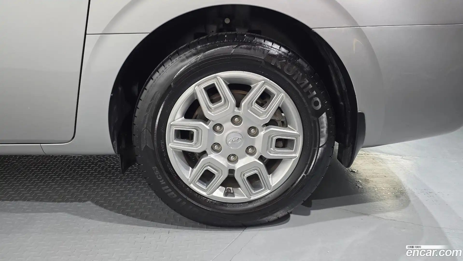 Staria Hyundai 2023.2-OUTER-031