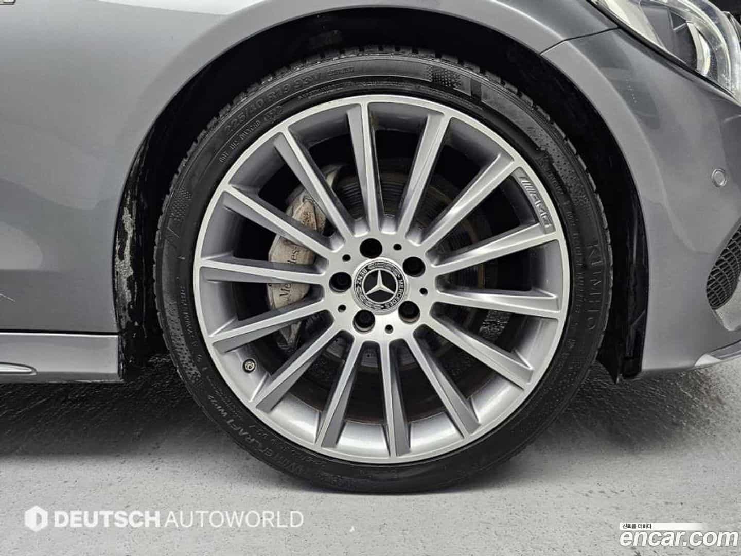 C-Class Mercedes-Benz 2018.3-OUTER-005