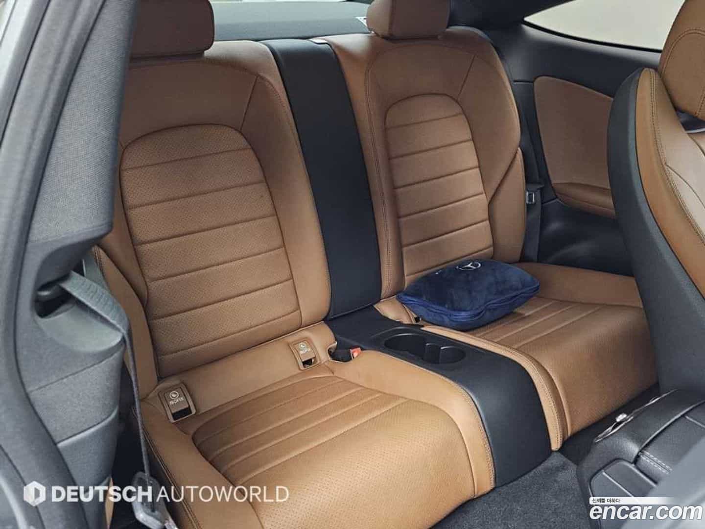 C-Class Mercedes-Benz 2018.3-OPTION-016