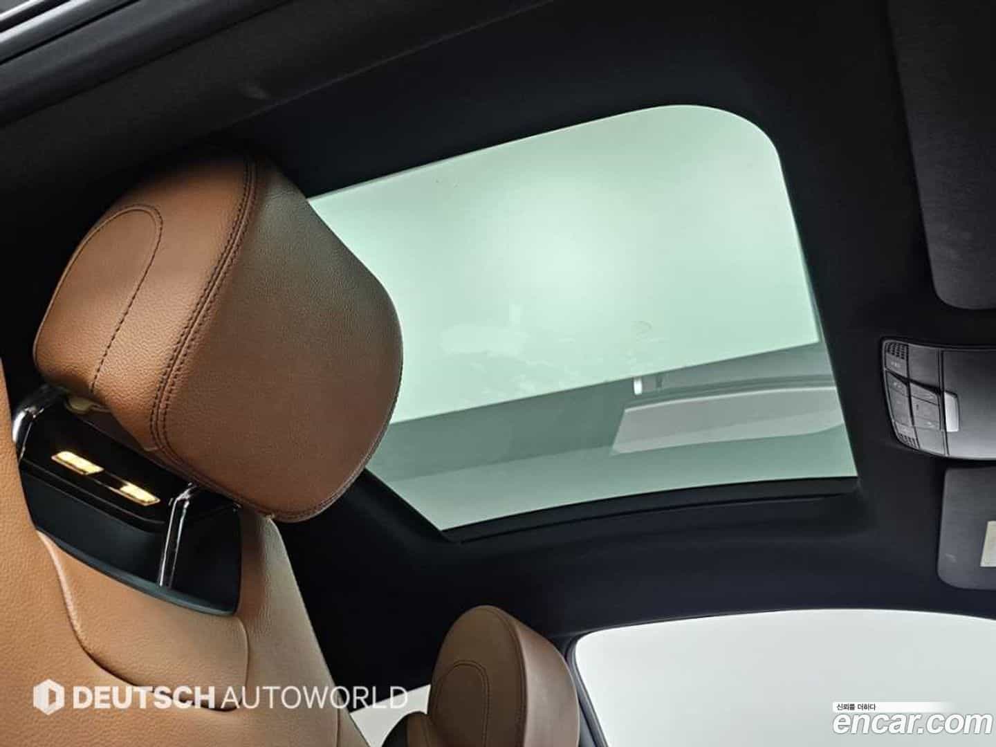 C-Class Mercedes-Benz 2018.3-OPTION-022
