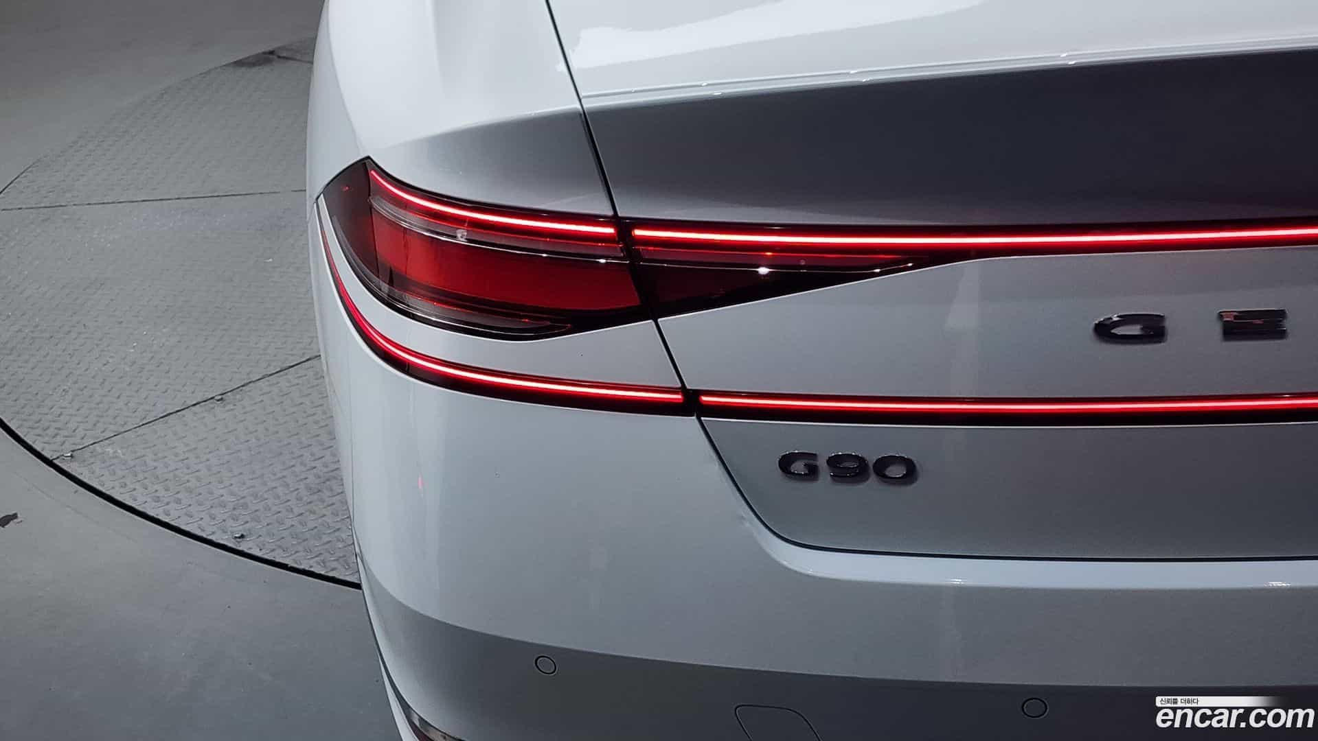 G90 Genesis 2022.7-OUTER-033
