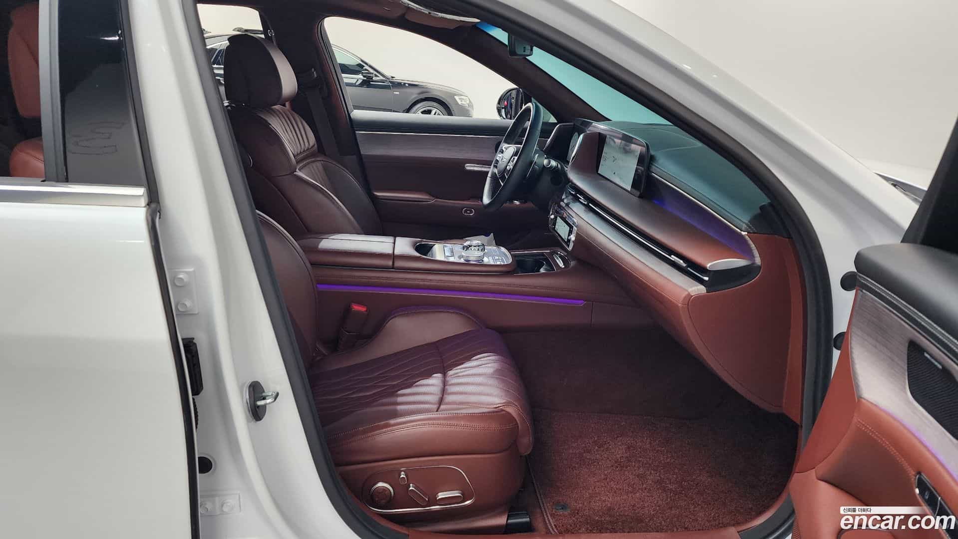 G90 Genesis 2022.7-INNER-036