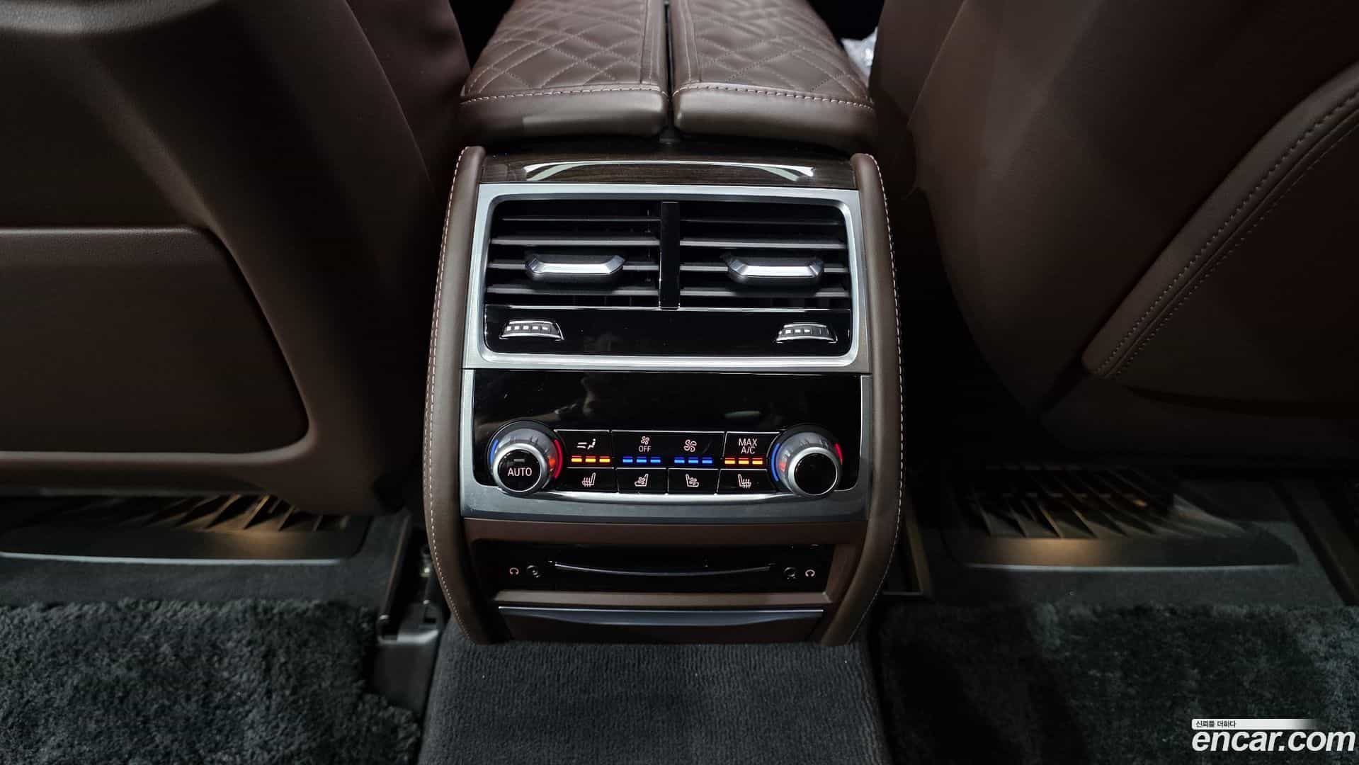 7-Series BMW 2021.4-OPTION-043