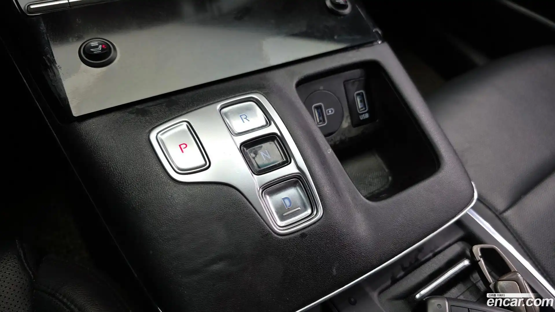 Grandeur Hyundai 2020.2-INNER-009