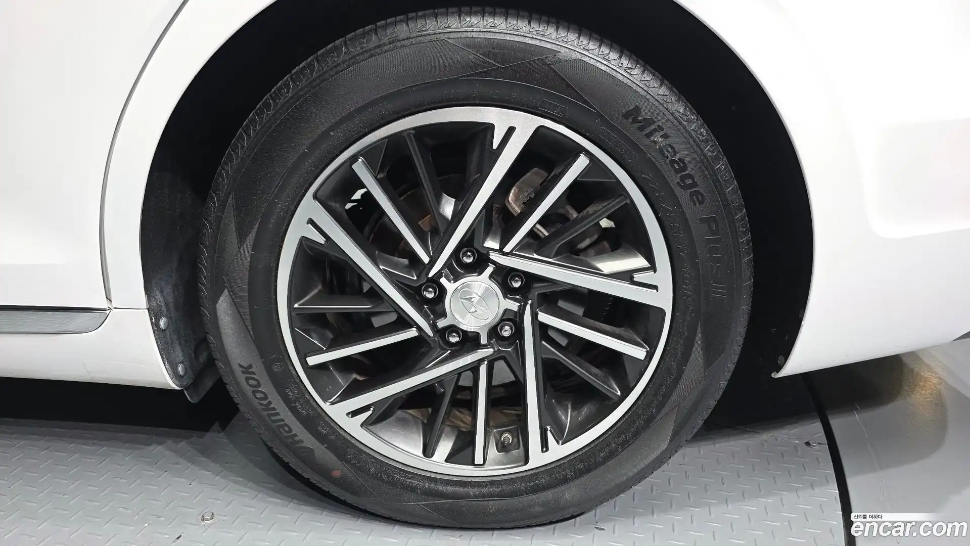 Grandeur Hyundai 2020.2-OUTER-031