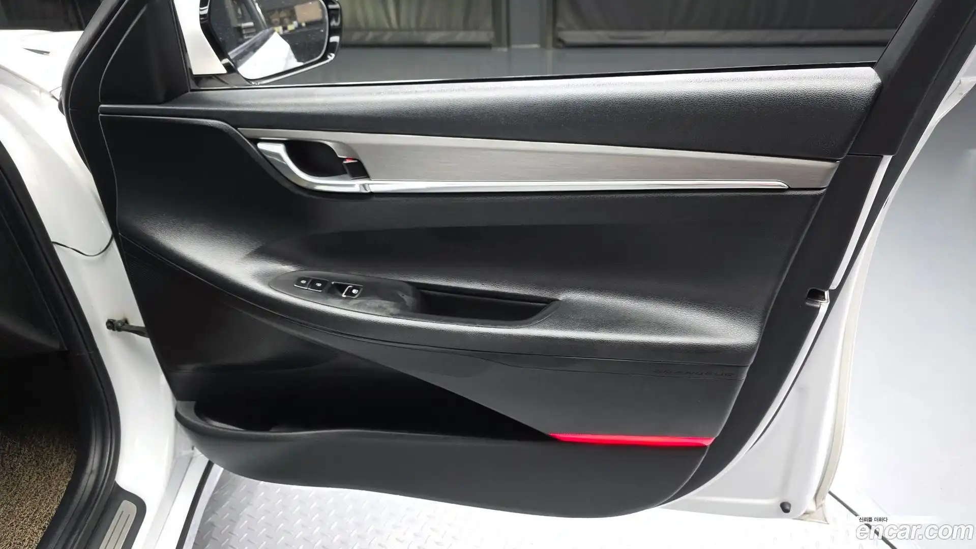 Grandeur Hyundai 2020.2-INNER-034