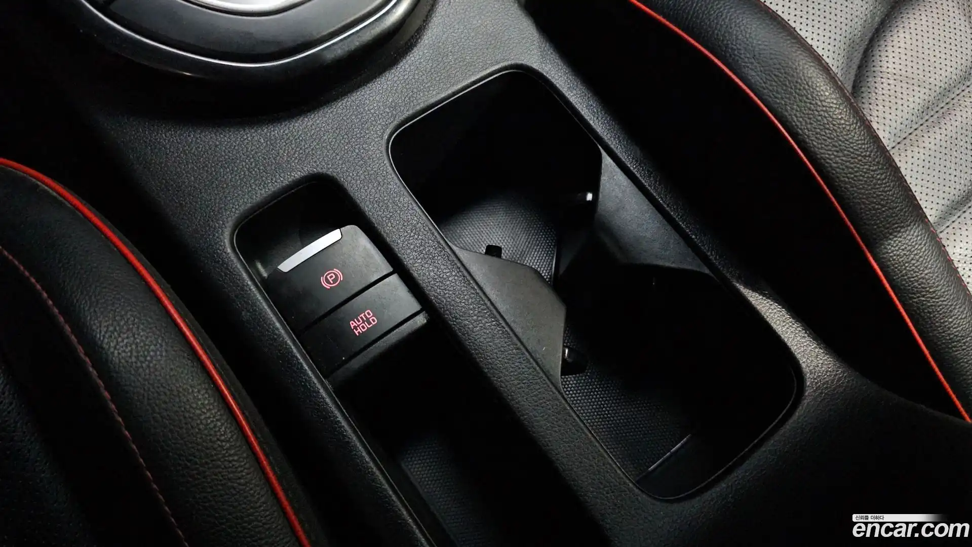 K3 Kia 2022.6-OPTION-043