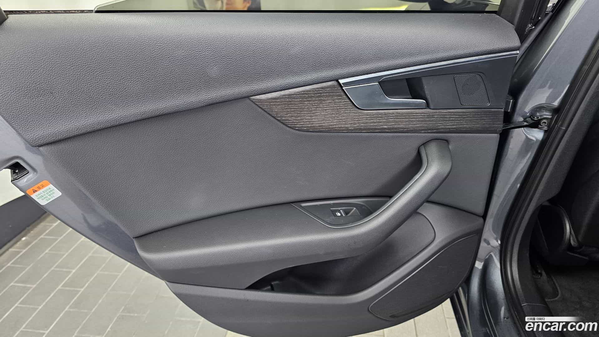 A4 Audi 2019.11-INNER-035