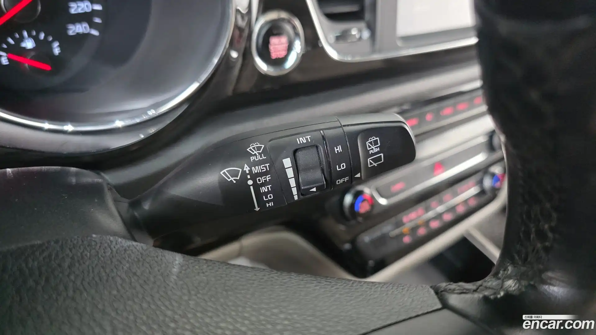 Canival Kia 2019.3-OPTION-023