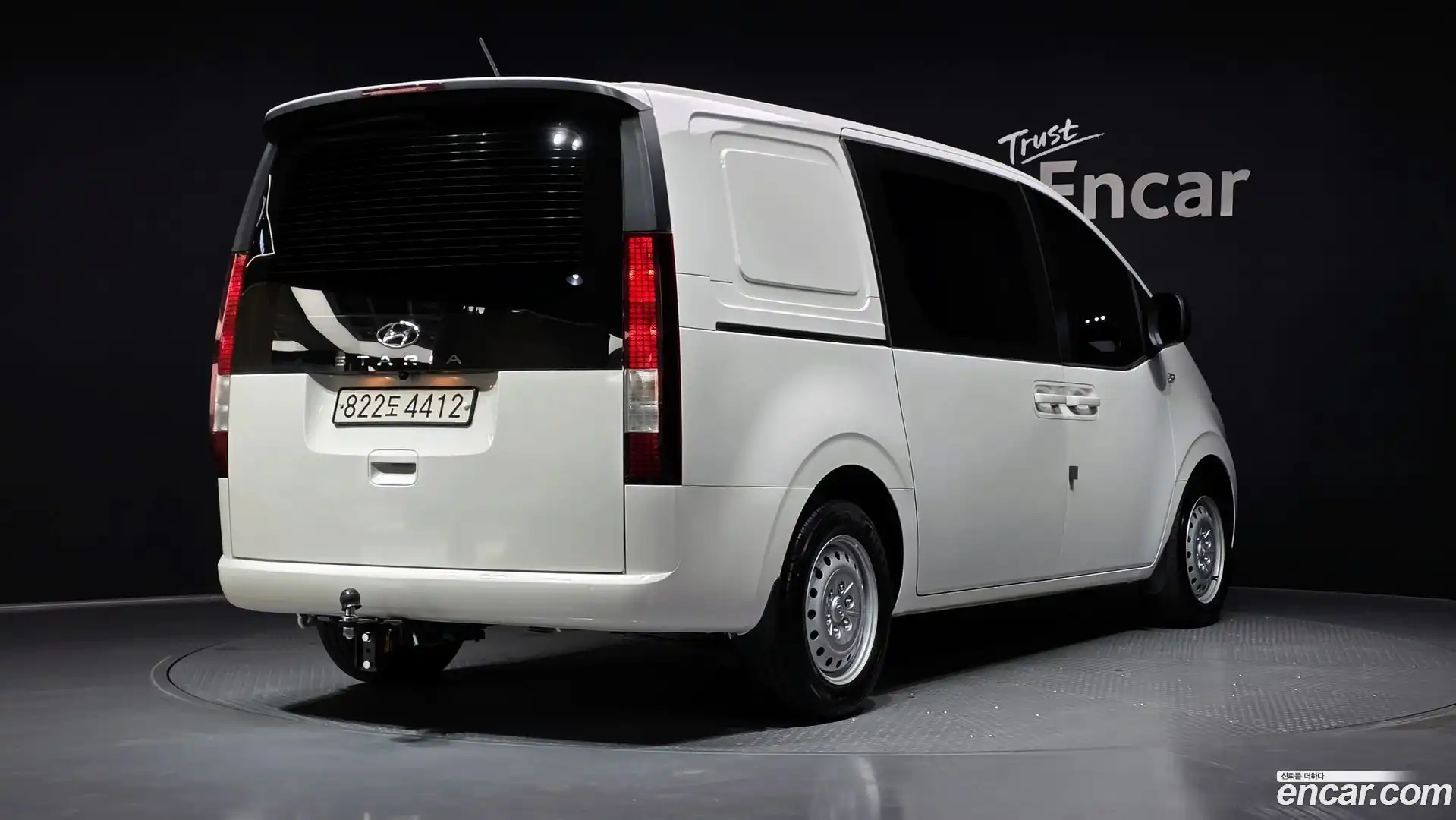 Staria Hyundai 2022.3-OUTER-002