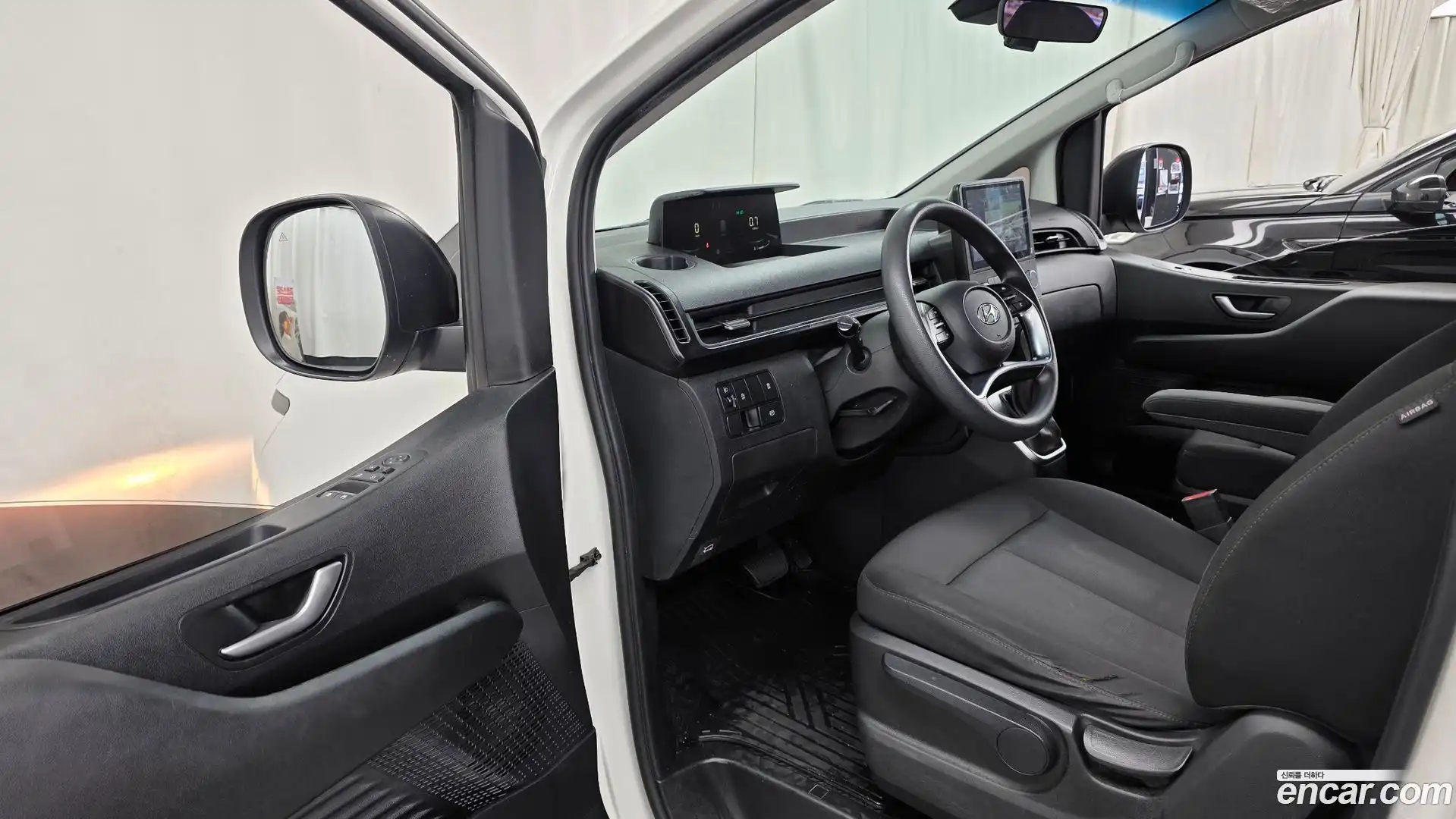 Staria Hyundai 2022.3-INNER-010