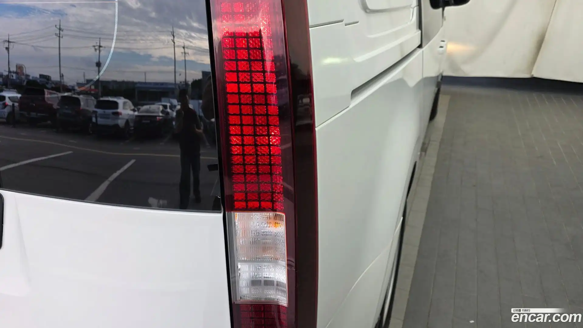 Staria Hyundai 2022.3-OUTER-033