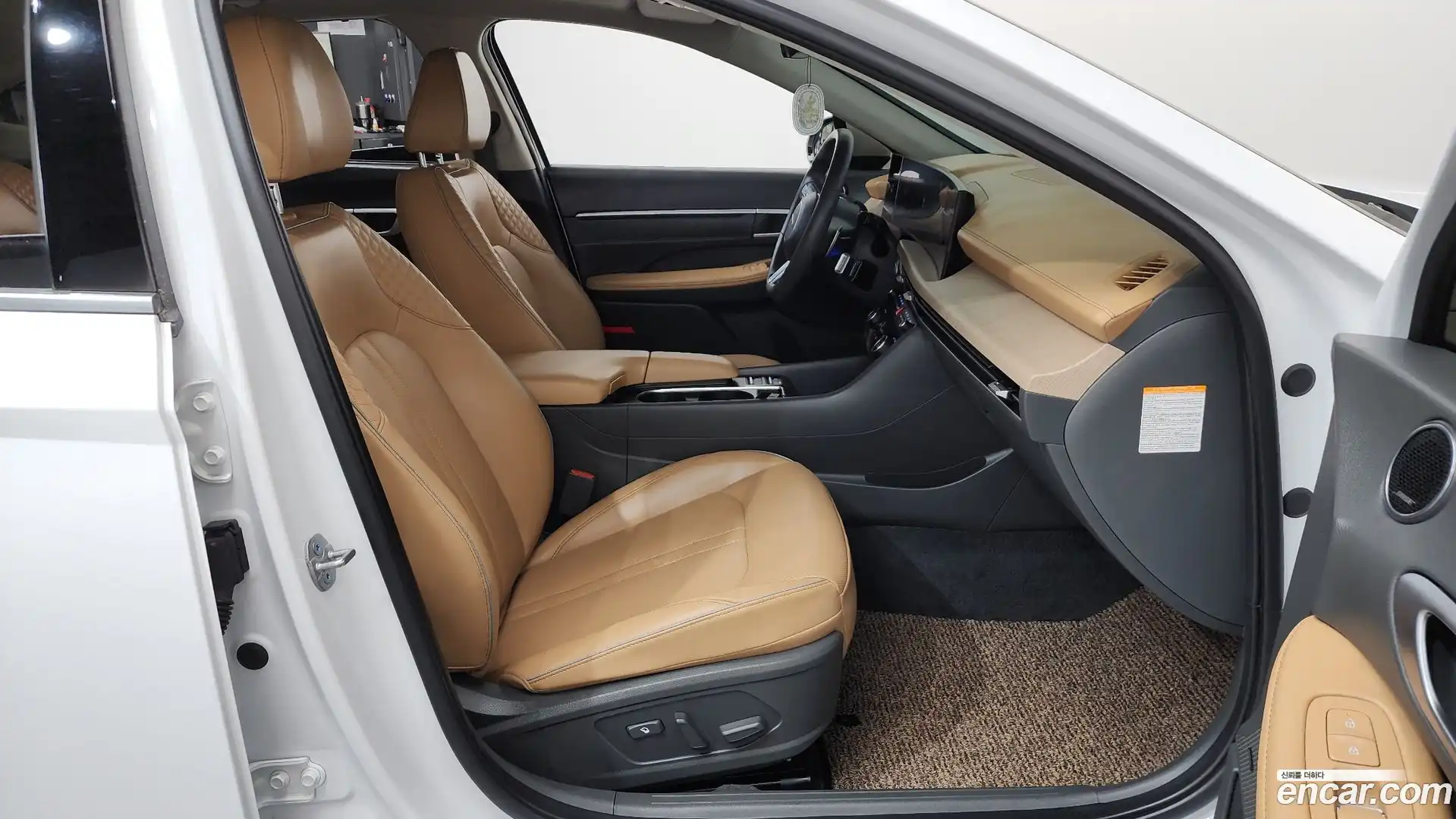 Sonata Hyundai 2024.11-INNER-036