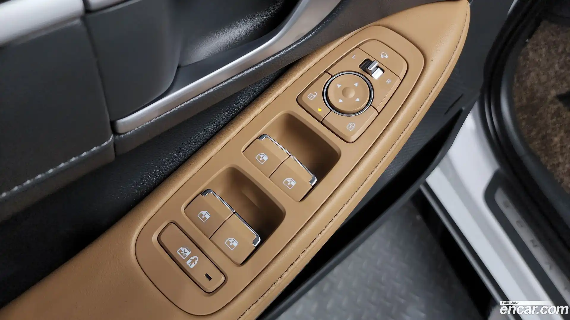 Sonata Hyundai 2024.11-OPTION-046