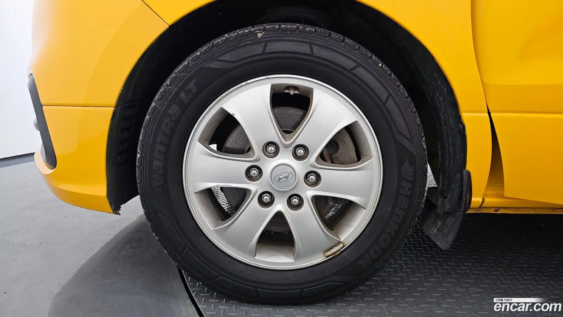 Starex Hyundai 2018.10-OUTER-005