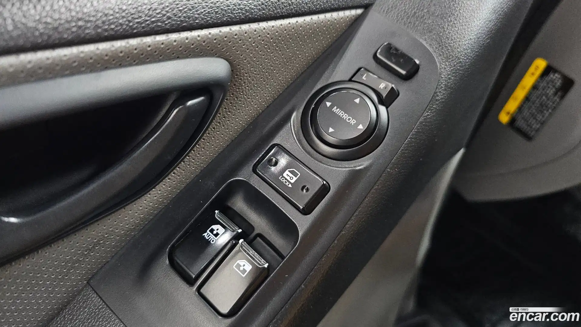 Starex Hyundai 2018.10-OPTION-042