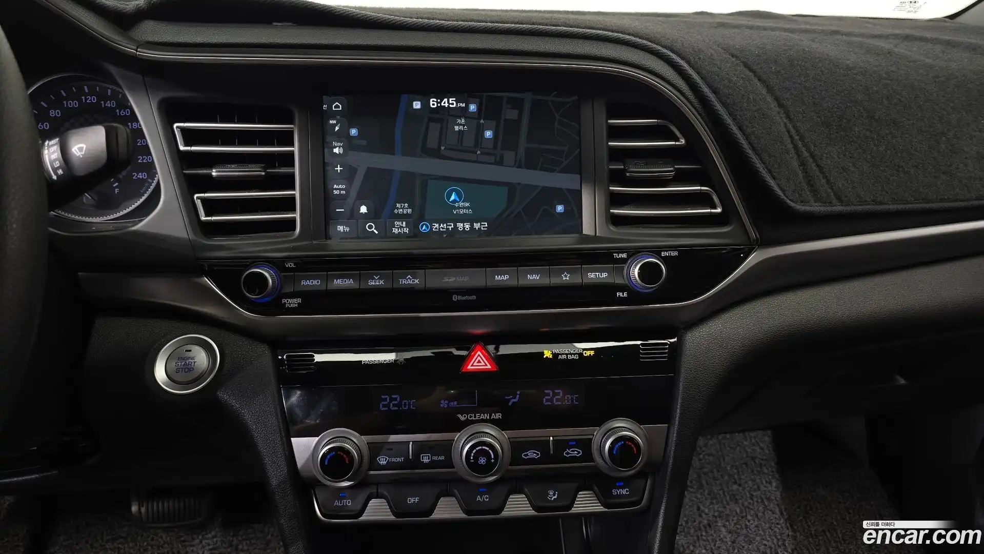 AVANTE Hyundai 2019.6-OPTION-016