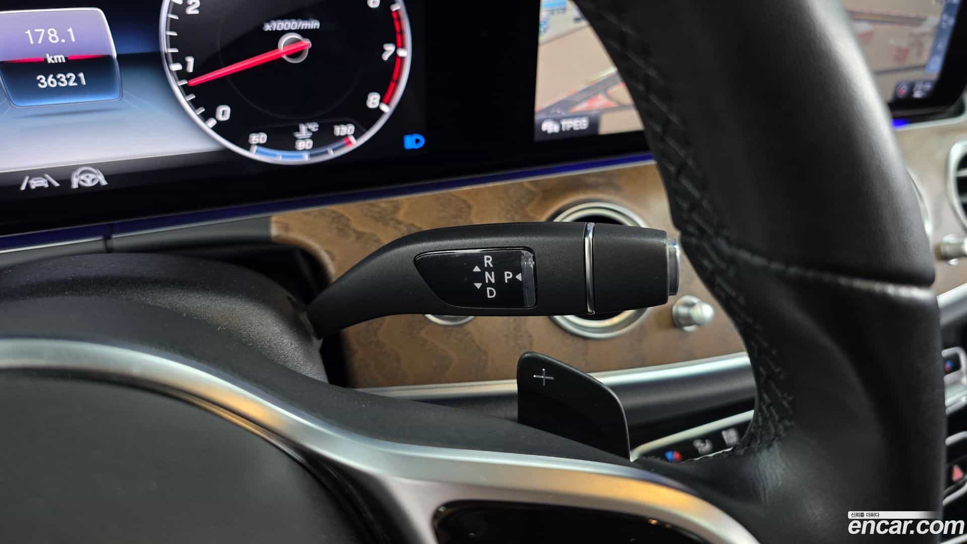 E-Class Mercedes-Benz 2020.4-INNER-009