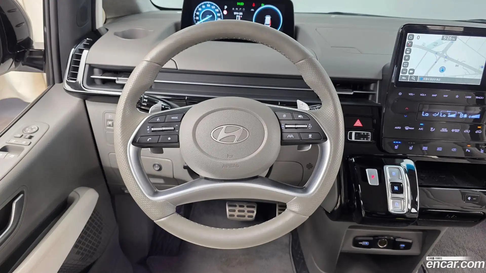 Staria Hyundai 2024.9-OPTION-017