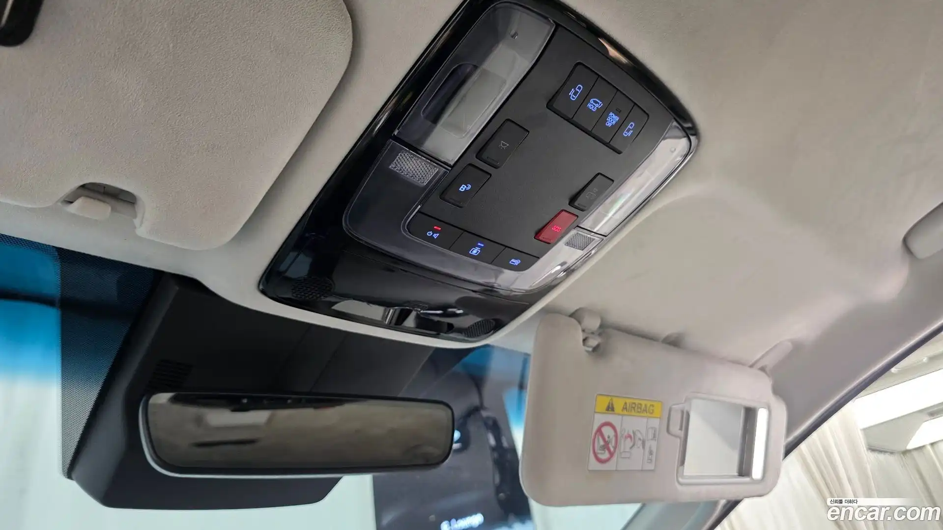 Staria Hyundai 2024.9-OPTION-021
