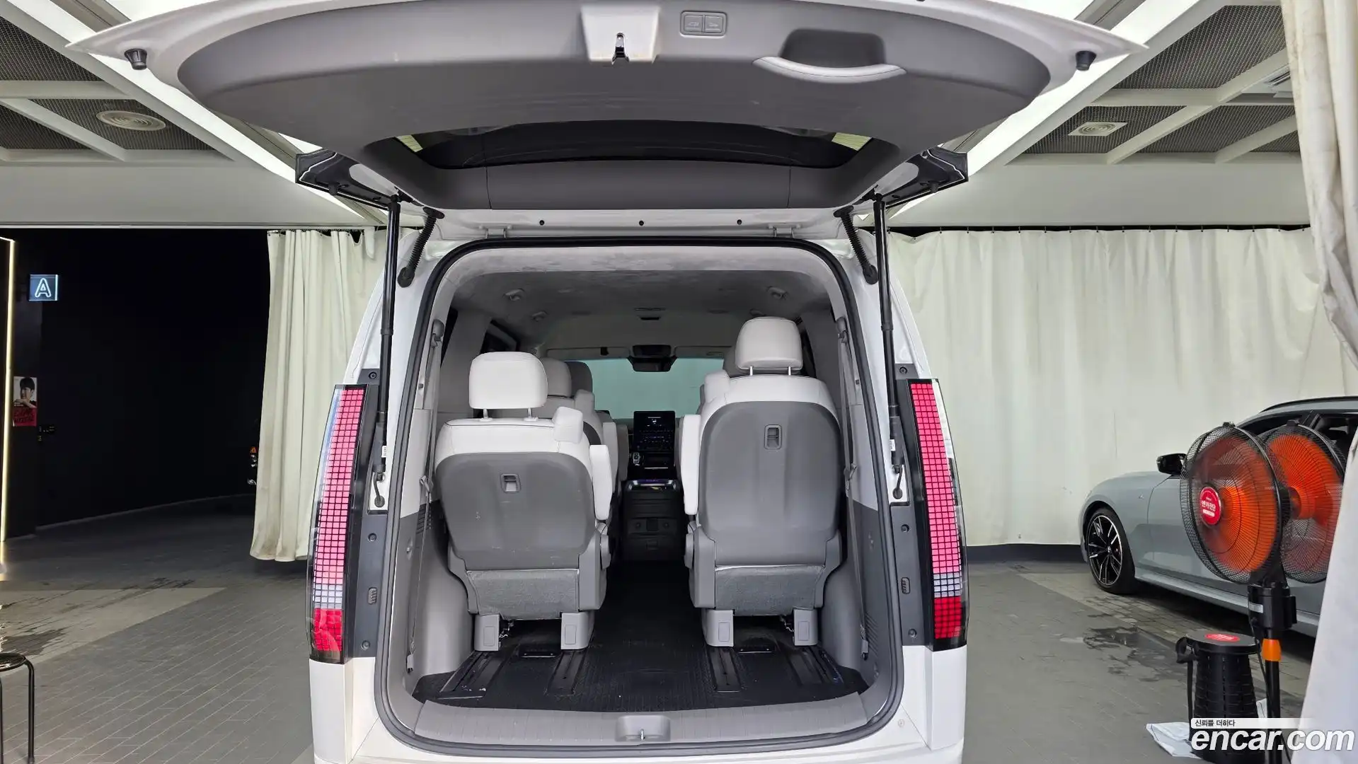 Staria Hyundai 2024.9-OPTION-024