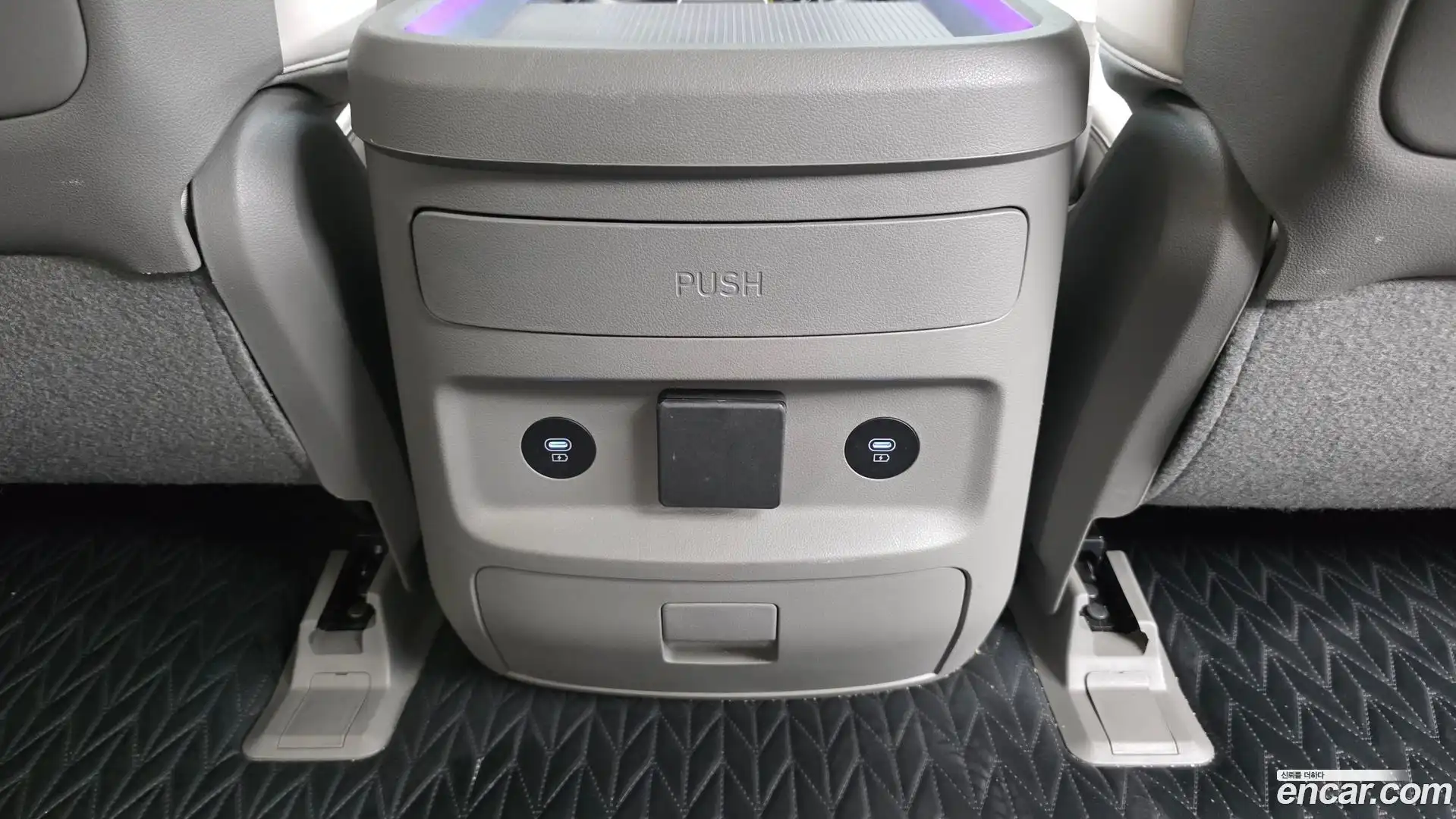 Staria Hyundai 2024.9-OPTION-045