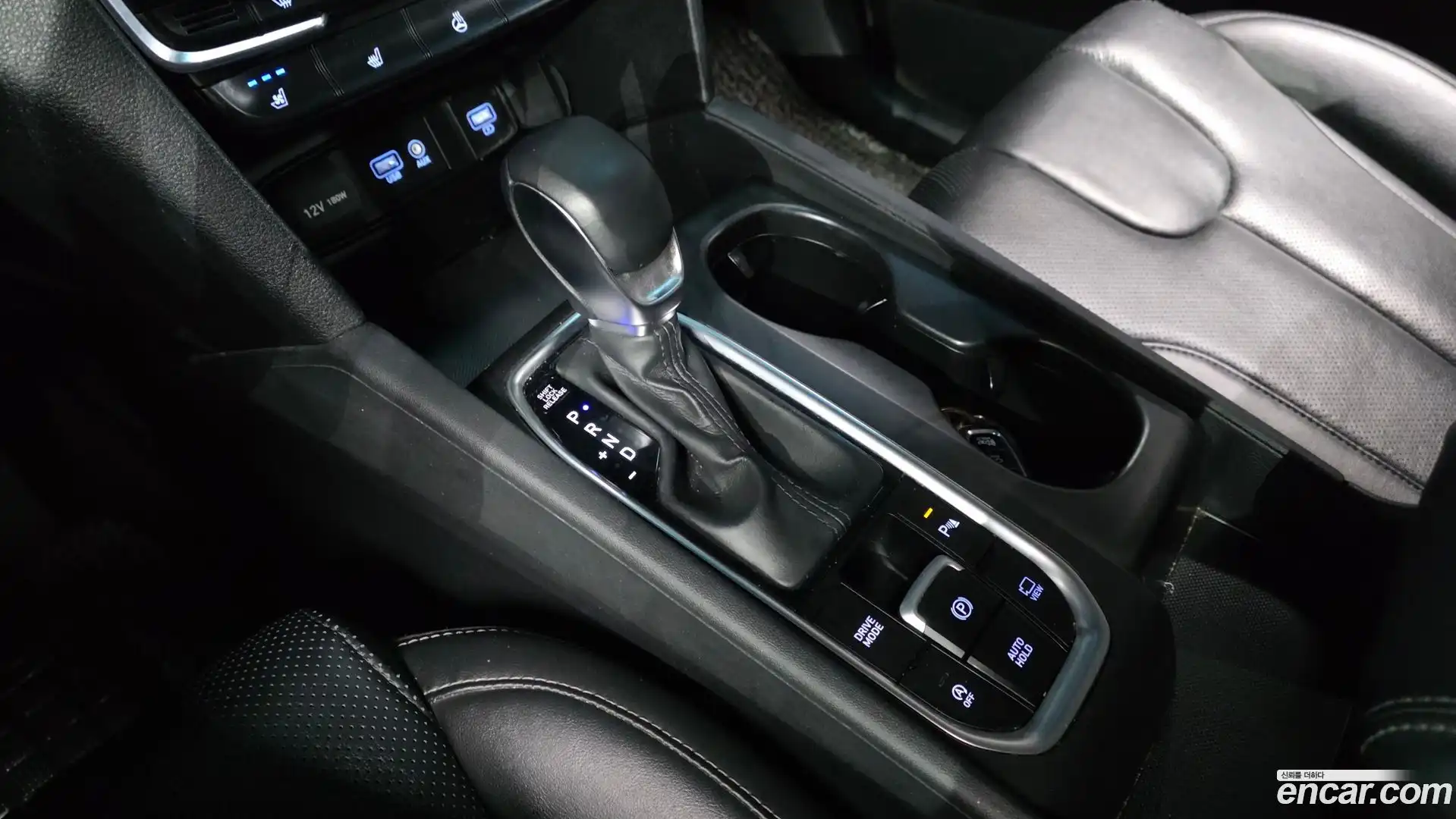 Santafe Hyundai 2019.0-INNER-009