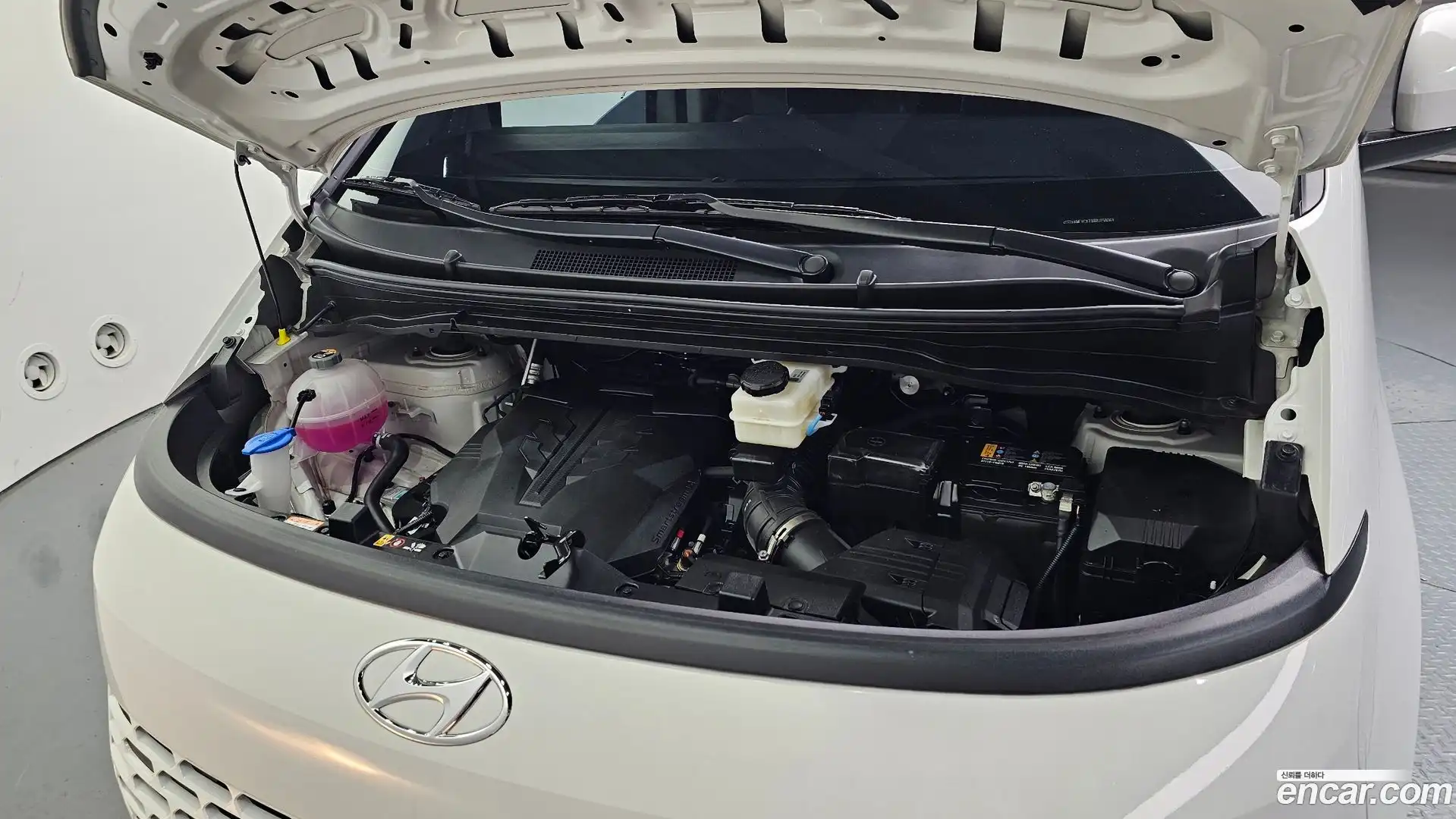 Staria Hyundai 2023.10-OUTER-006