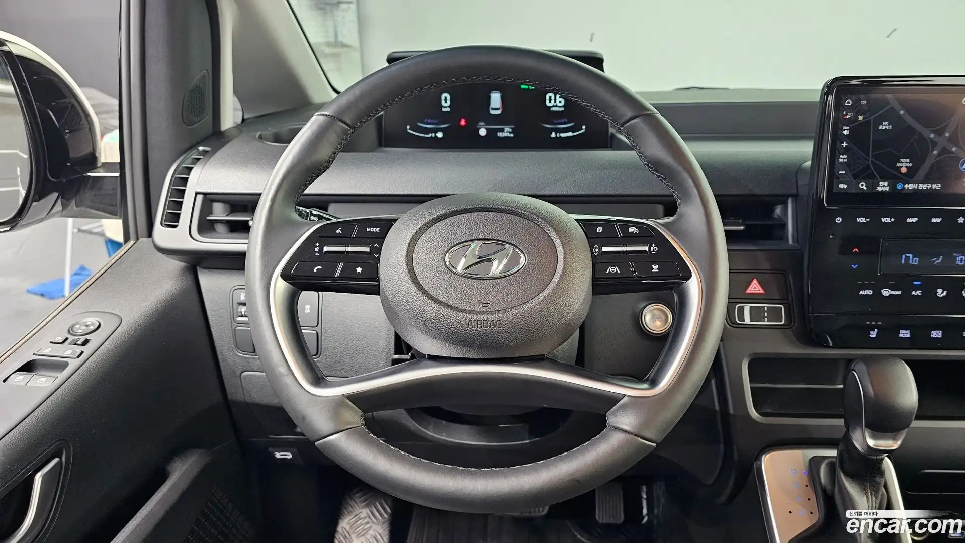 Staria Hyundai 2023.10-OPTION-017